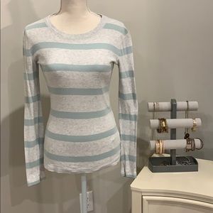 Gap Sz S Long sleeve stripped Tee